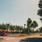 Near Διαμέρισμα *